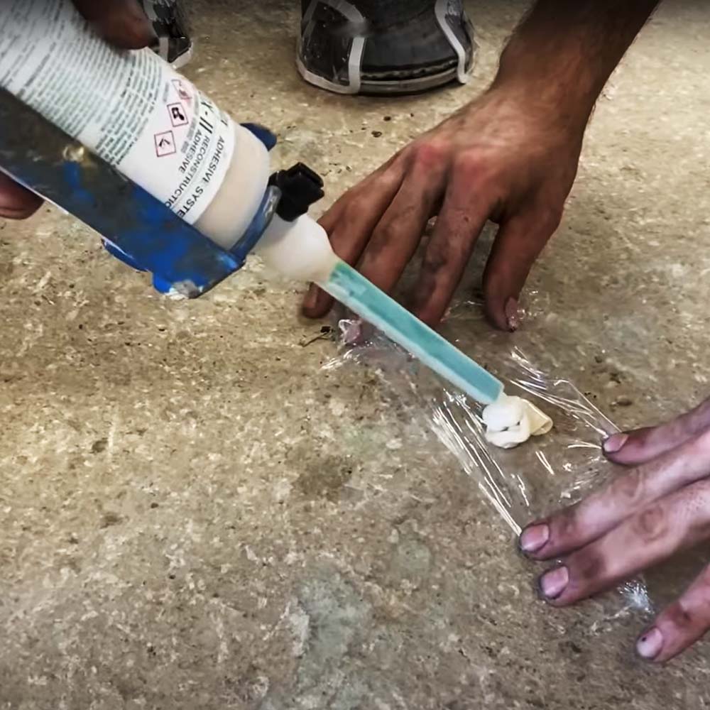 Equilox I e II Bianco - 420 ml | Adesivi Professionali per Riparazione Zoccoli - Image 3