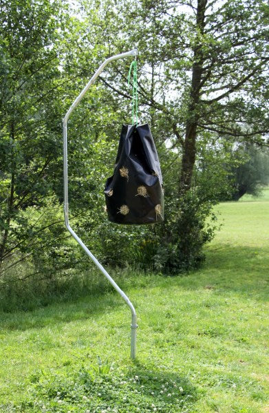 HayBag riduce gli sprechi di fieno Facile da riempire e pulire, ideale per il pascolo - Image 9